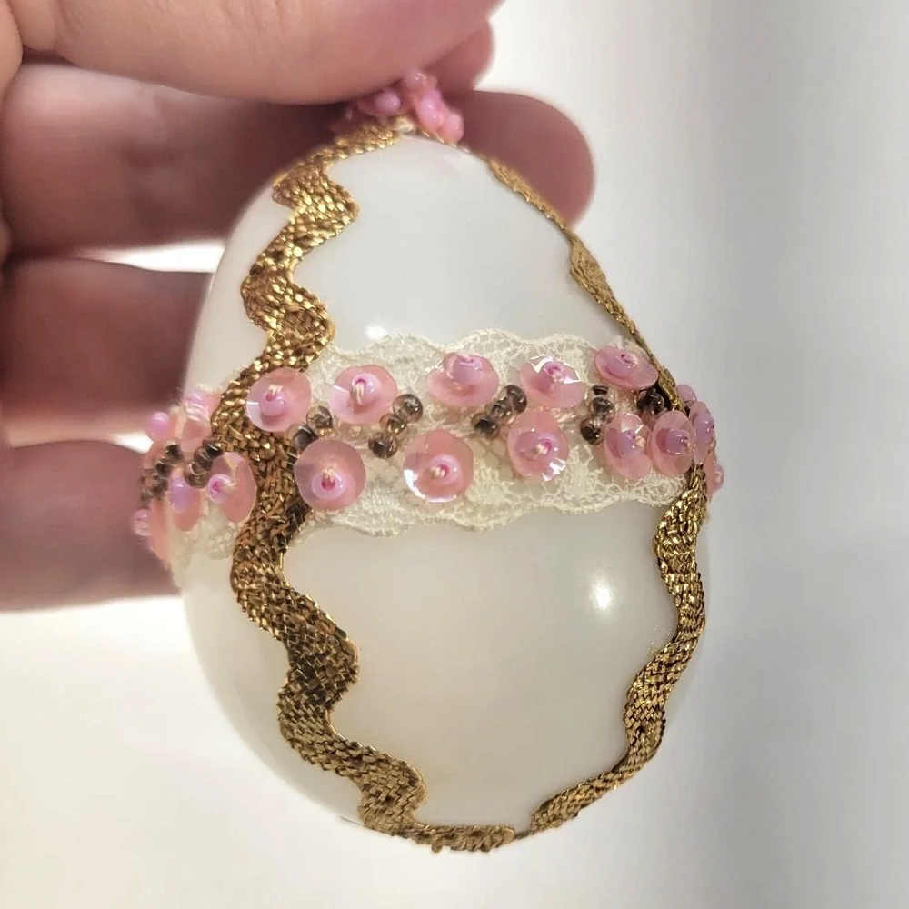 Vintage Glass Beaded Eggs Ornaments Set of 4 Embellished‎ Handcrafted Pink Green